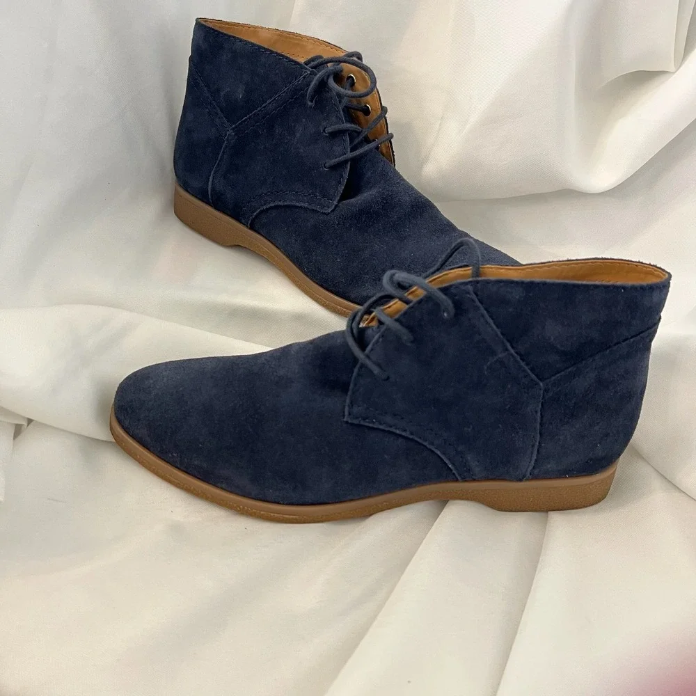 Franco Sarto Men's 8.5 Percy Navy Suede Chukka Ankle Boots Preppy Office Wedding